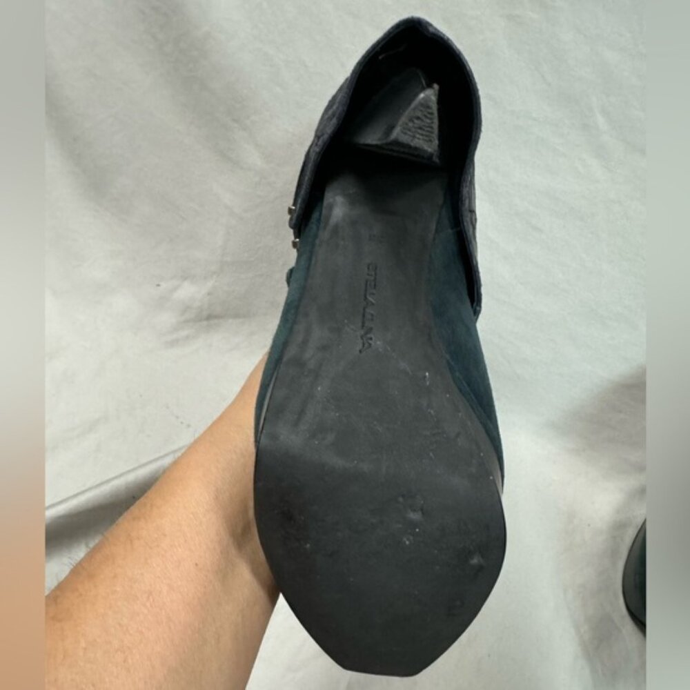 Stella Luna Blue Suede Leather Bootie. - Picture 8 of 8